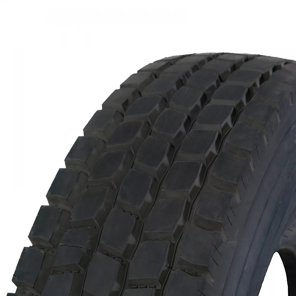  Грузовая шина Blackhawk BAR26 235/75 R17,5 143/141J, Рулевая ось  в Новокузнецке