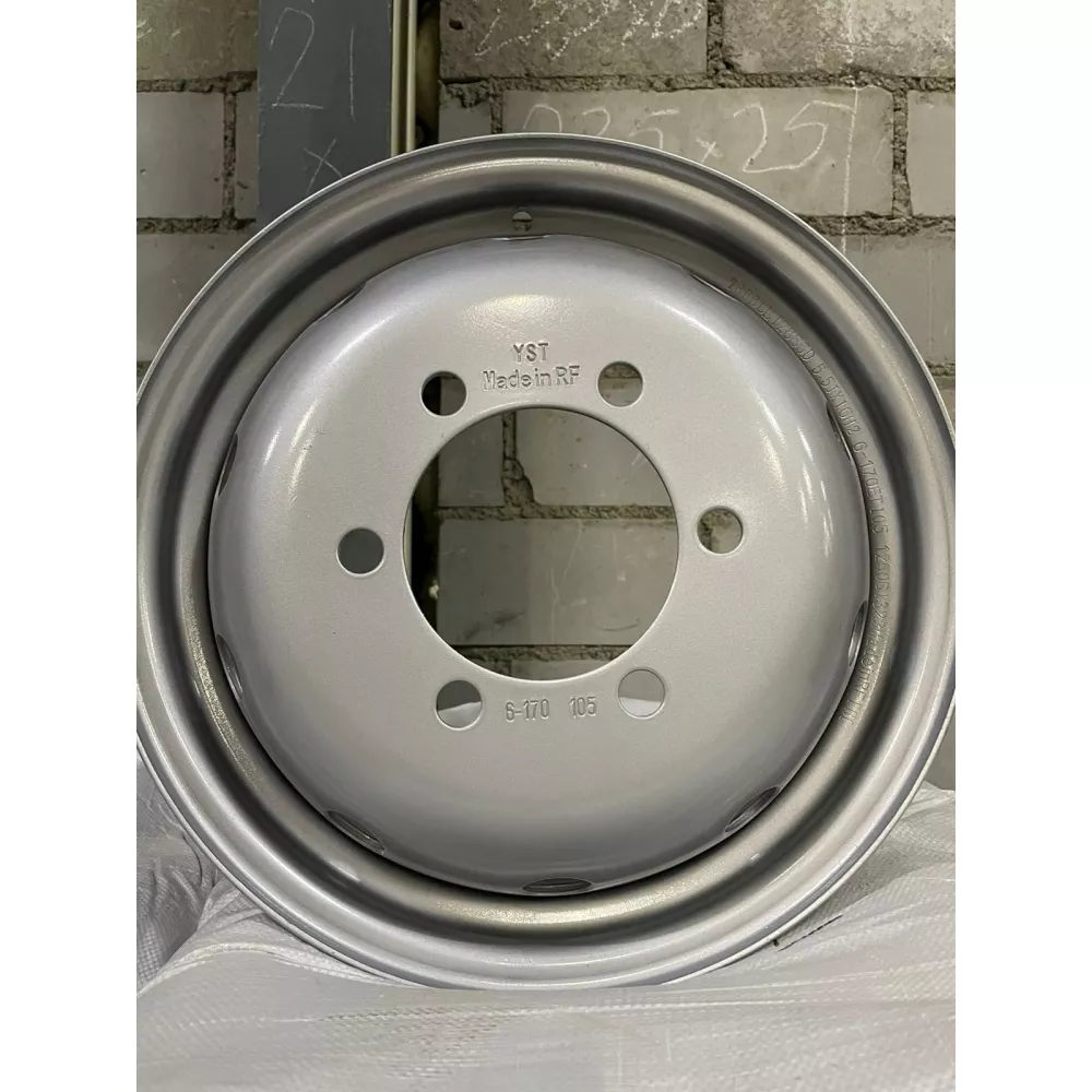 Диск 5,50х16  TREBL ET-105 PCD 6x170 D 130 в Новокузнецке