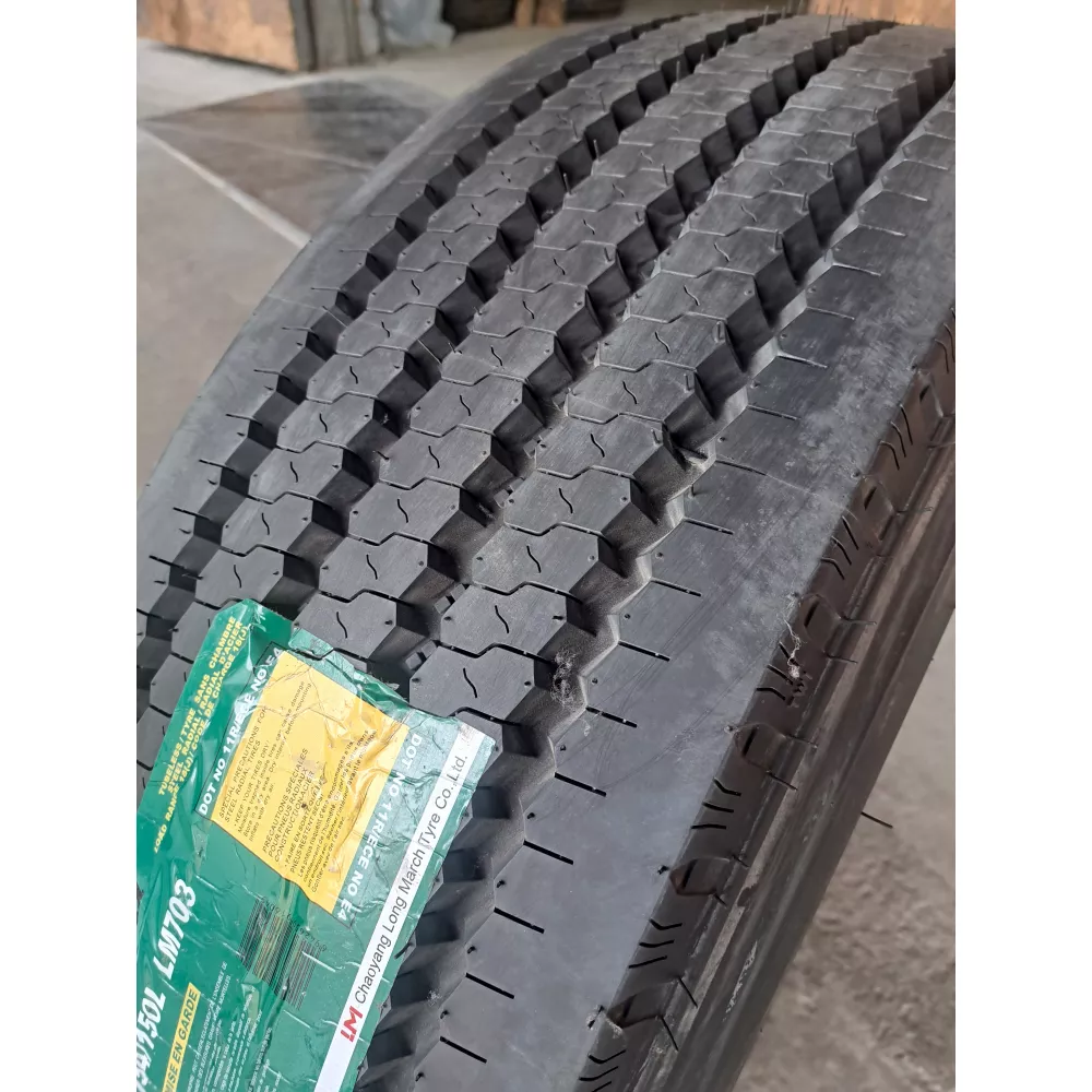 Грузовая шина 315/70 R22,5 Long March LM-703 18PR в Новокузнецке