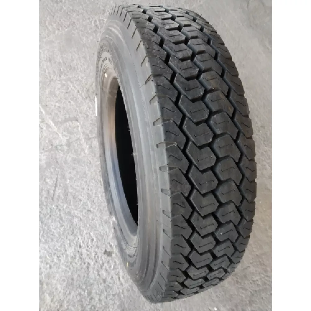 Грузовая шина 215/75 R17,5 Long March LM-508 16PR в Новокузнецке