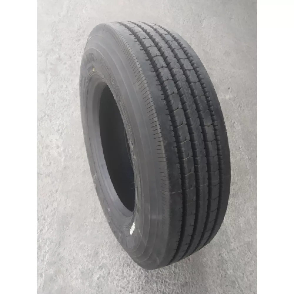 Грузовая шина 215/75 R17,5 Long March LM-216 16PR в Новокузнецке